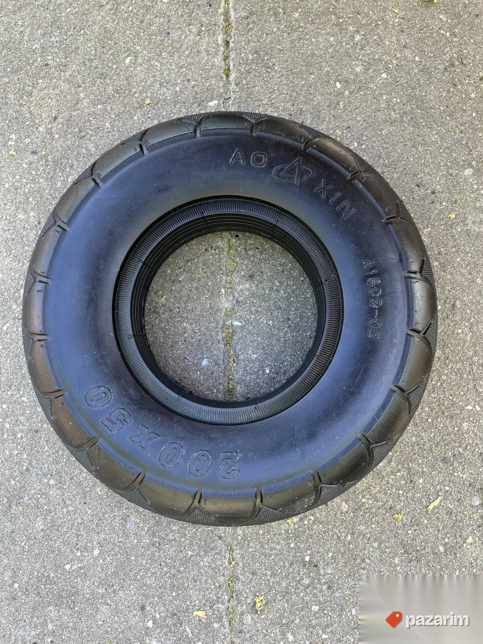 Puna guma 200x50 za električni trotinet/kolica Pune gume 1