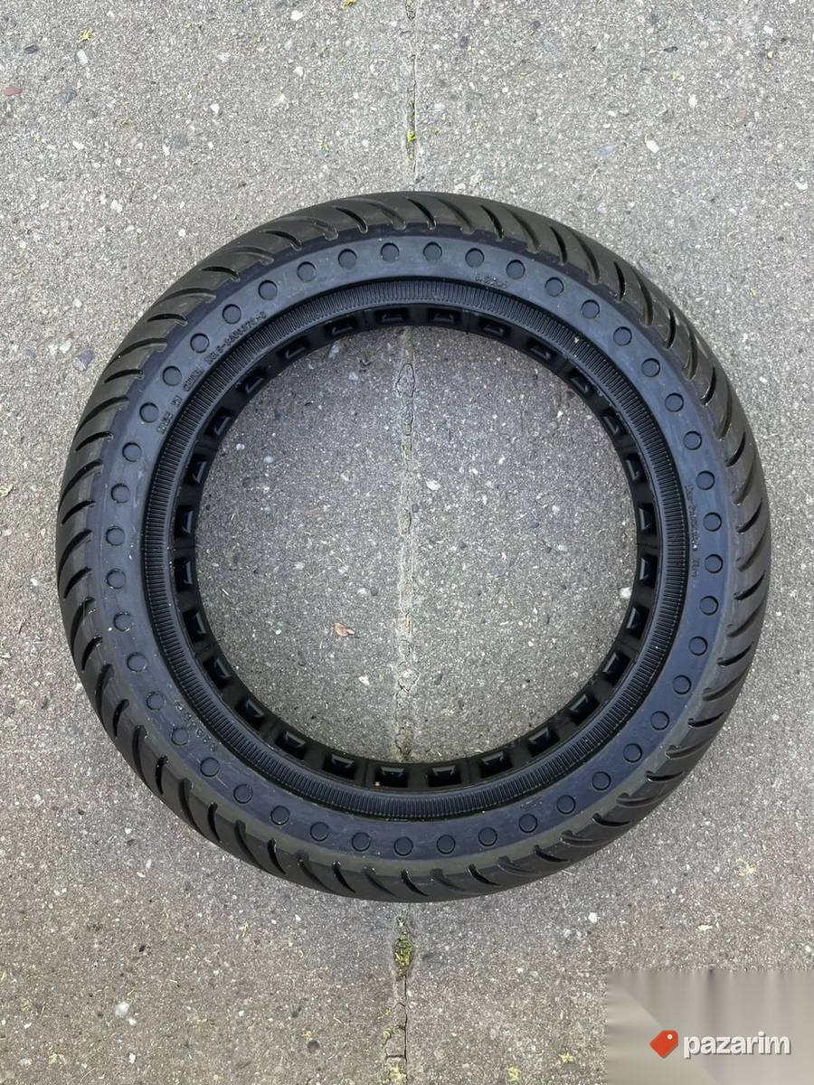 Pune gume za električni trotinet 8 1/2 x 2 (8.5incha) Xiaomi 6