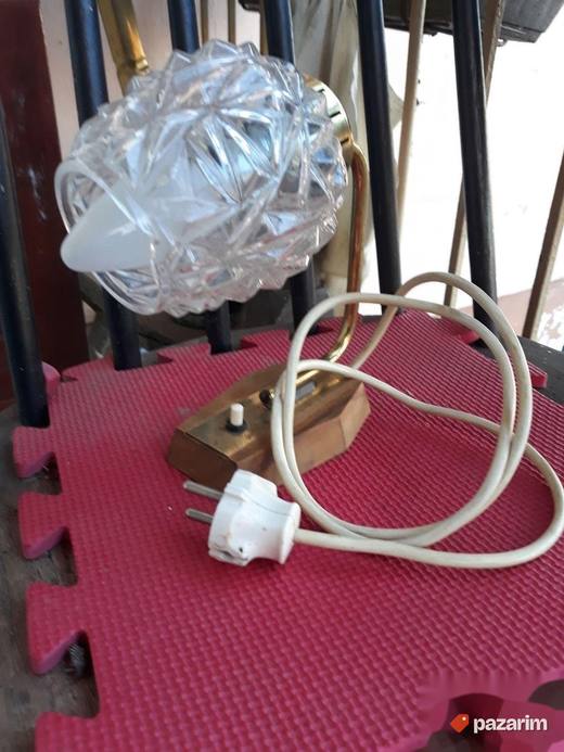 Stolna lampa