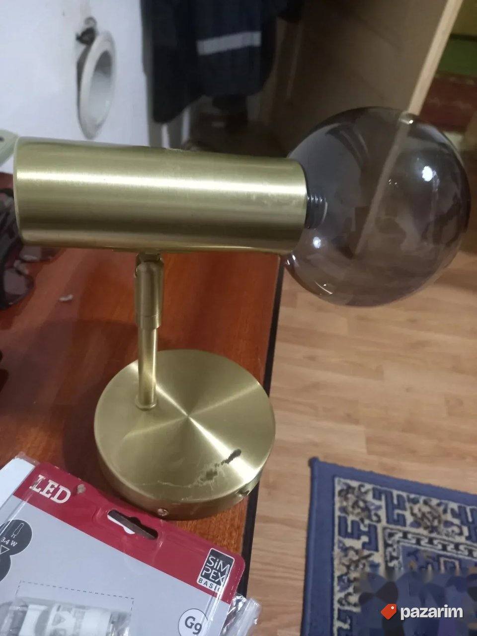 Lampa zidna 1