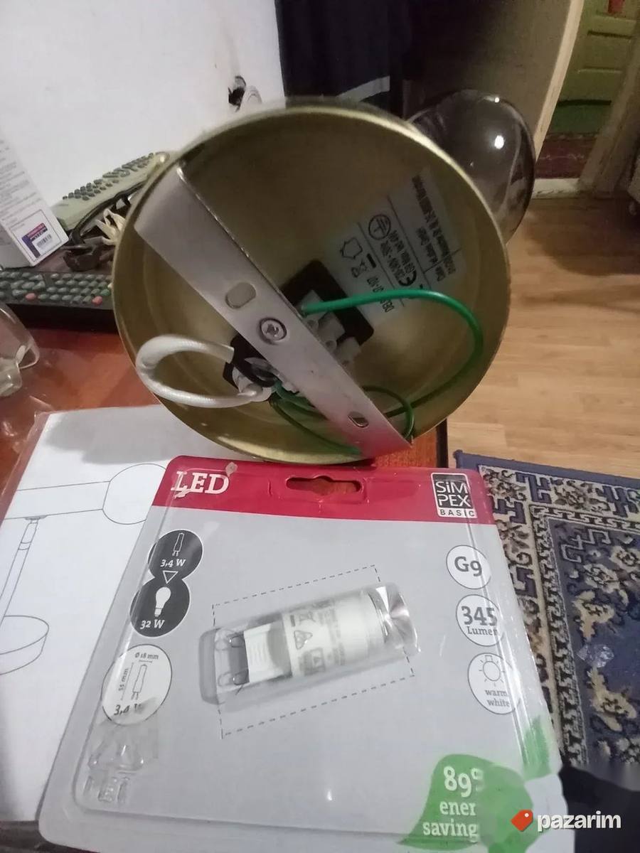 Lampa zidna 3