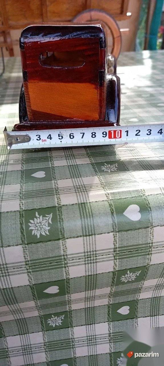 Stari auto, maketa 6