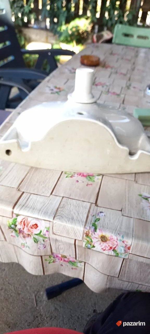 Lavabo pikolo 3
