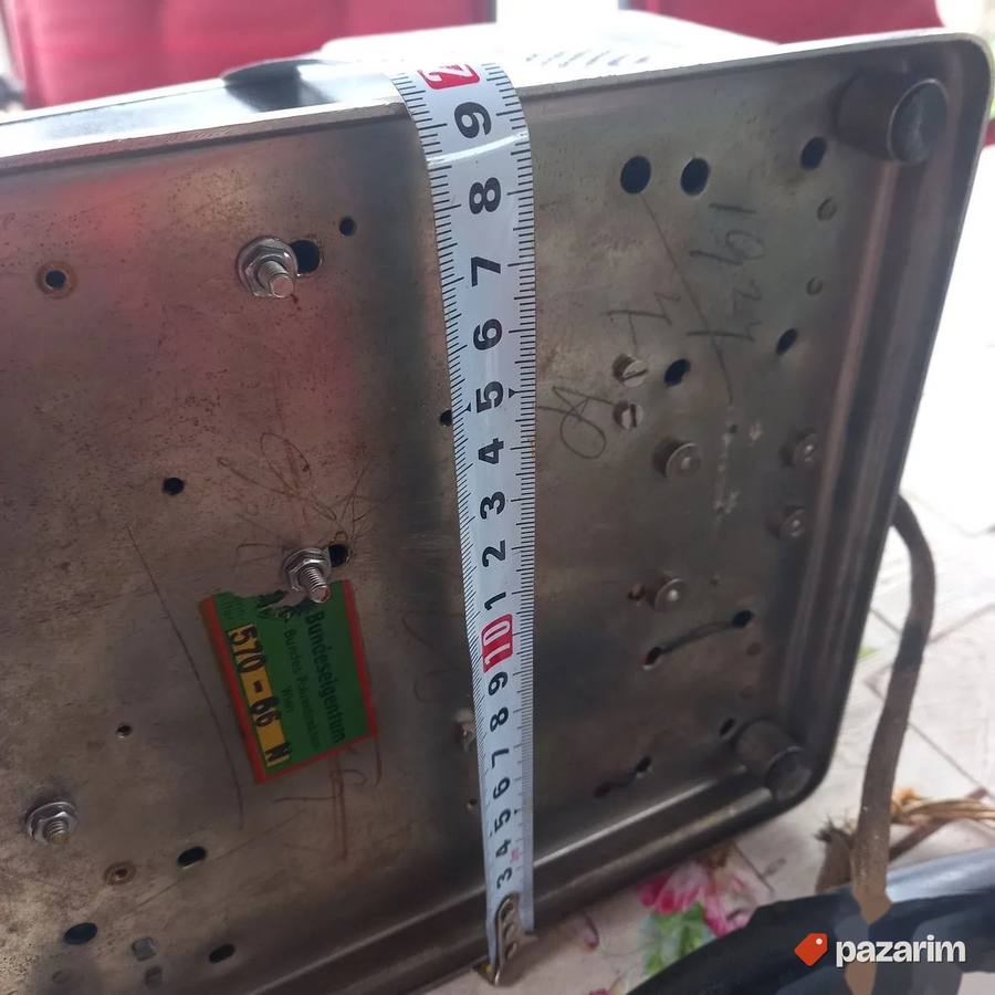 Stari fiksni telefon 5