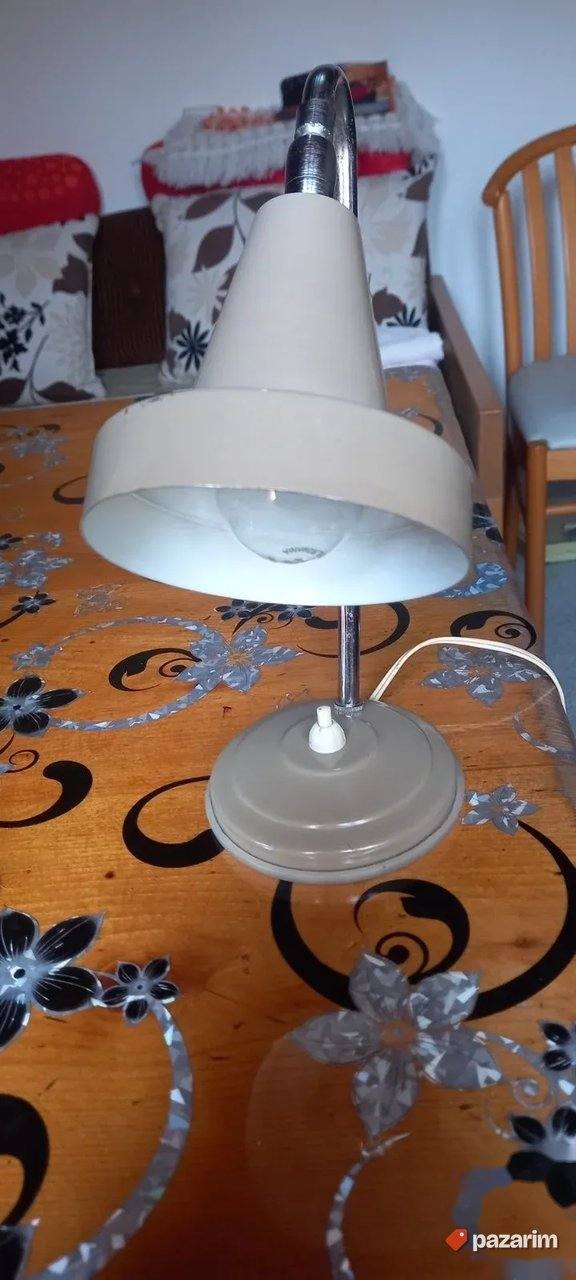 stara stona lampa 4