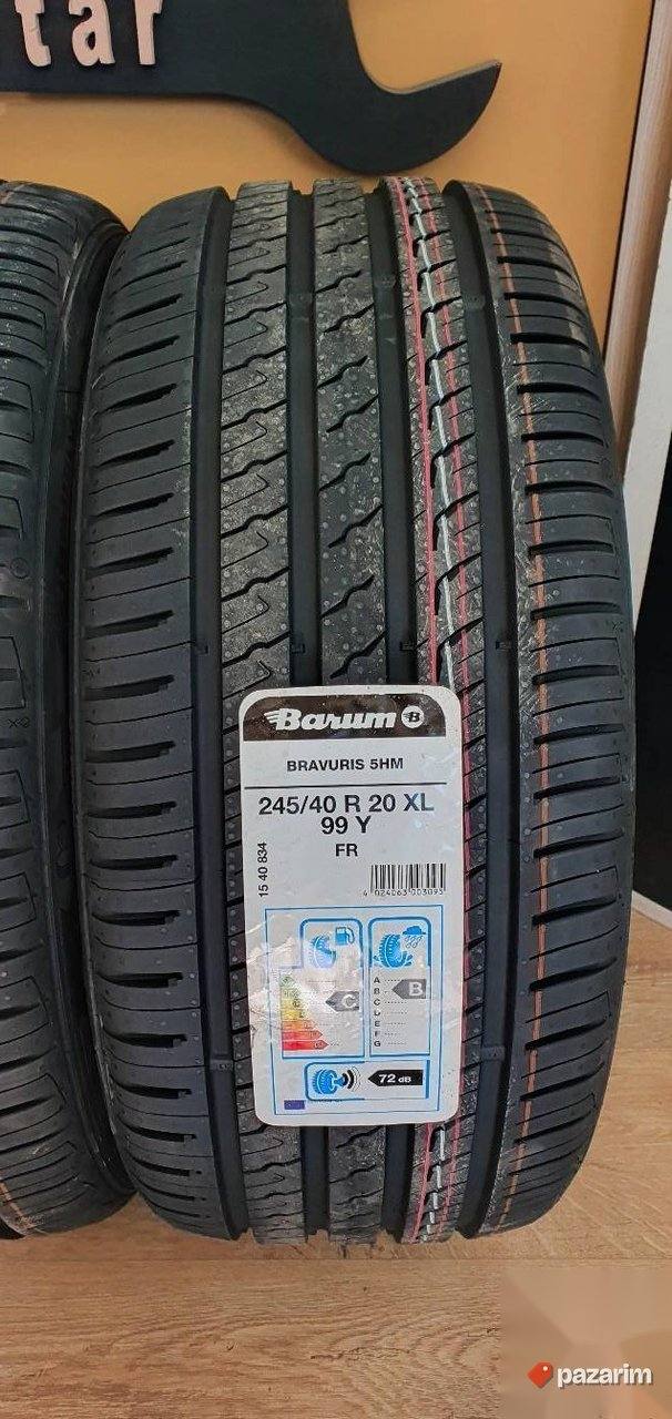 NOVE Barum letnje gume 275/35 R20 i 245/40 R20 2