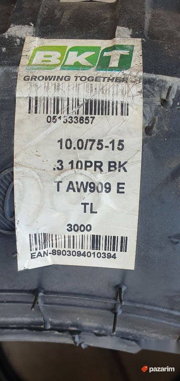 NOVE BKT gume 10.0/75-15.3 2