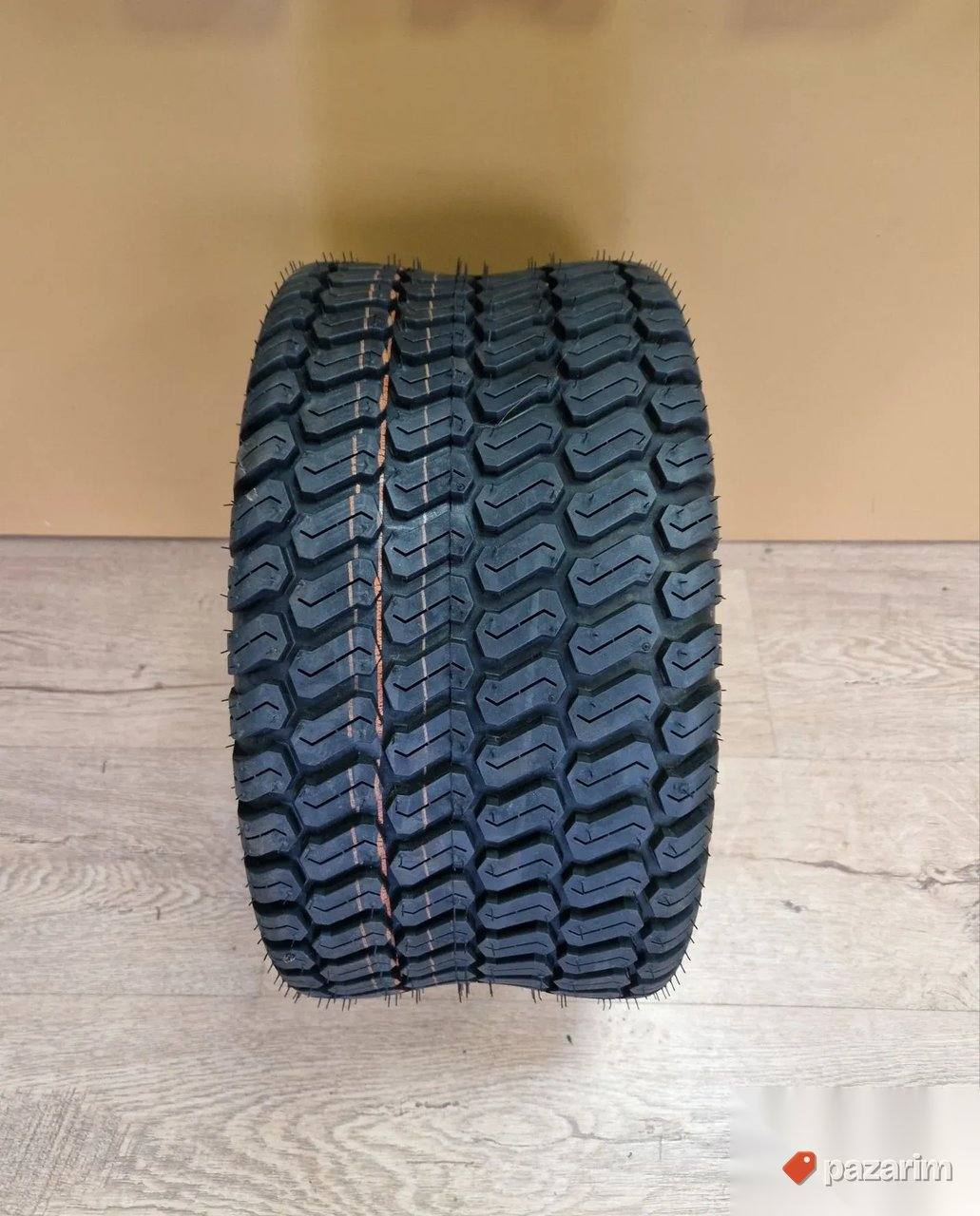 NOVE BKT gume 18x9.5-8 1