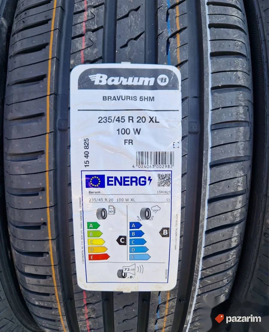 NOVE Barum letnje gume 235/45 R20 2