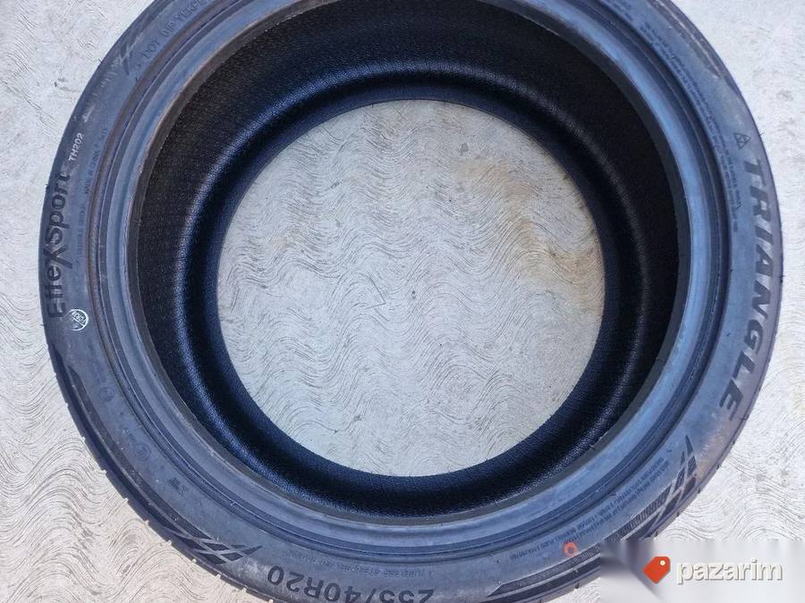 NOVE Triangle letnje gume 255/40 R20 3
