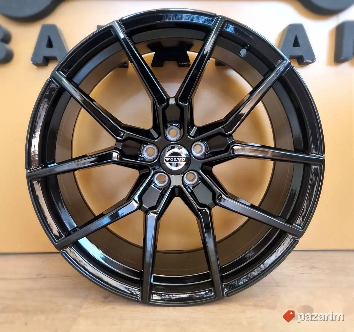 NOVE Alu felne Volvo 21" 1