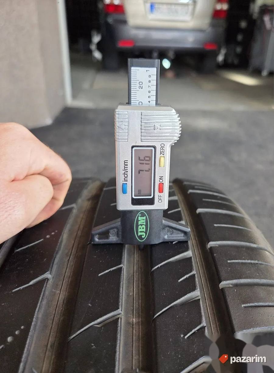 POLOVNE Tourador letnje gume 245/40 R20 2