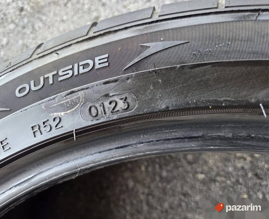 POLOVNE Tourador letnje gume 245/40 R20 4