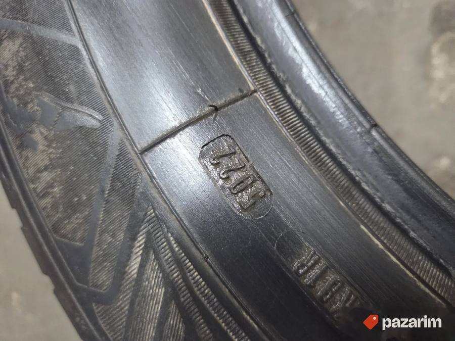 POLOVNE Goodyear All Season gume 215/65 R17 3