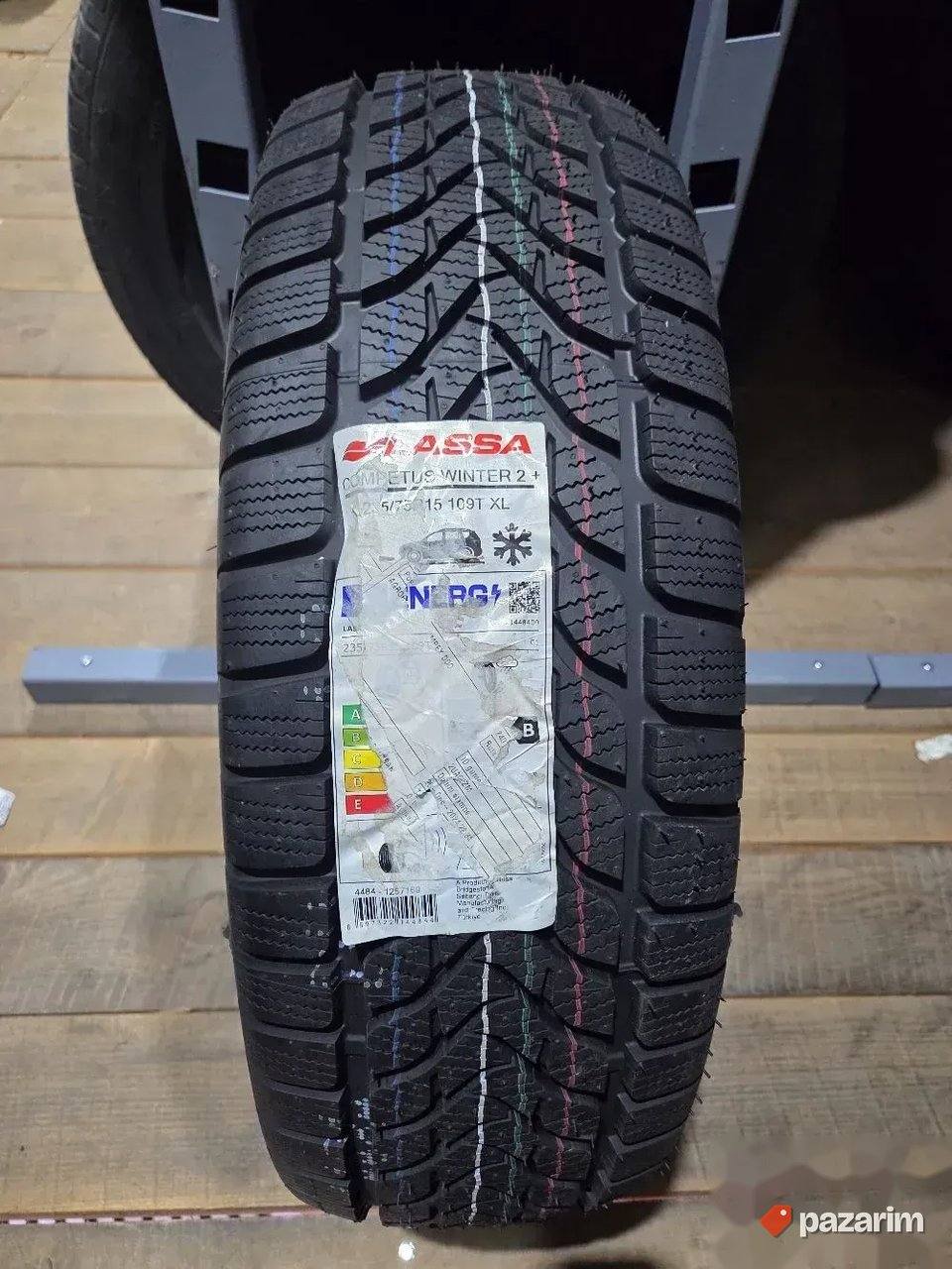 NOVE Lassa zimske gume 235/75 R15 1