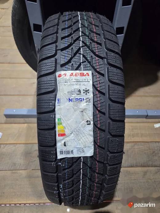 NOVE Lassa zimske gume 235/75 R15