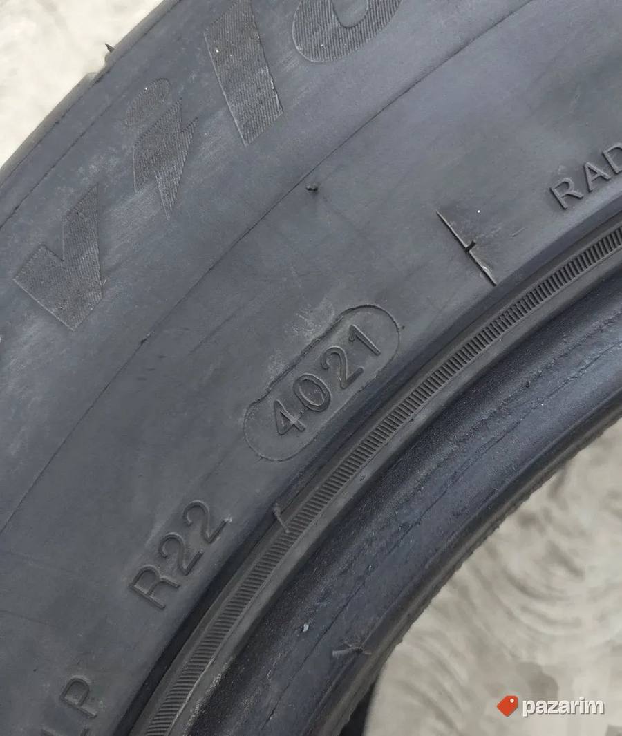 POLOVNE Tracmax letnje gume 235/55 R17 3