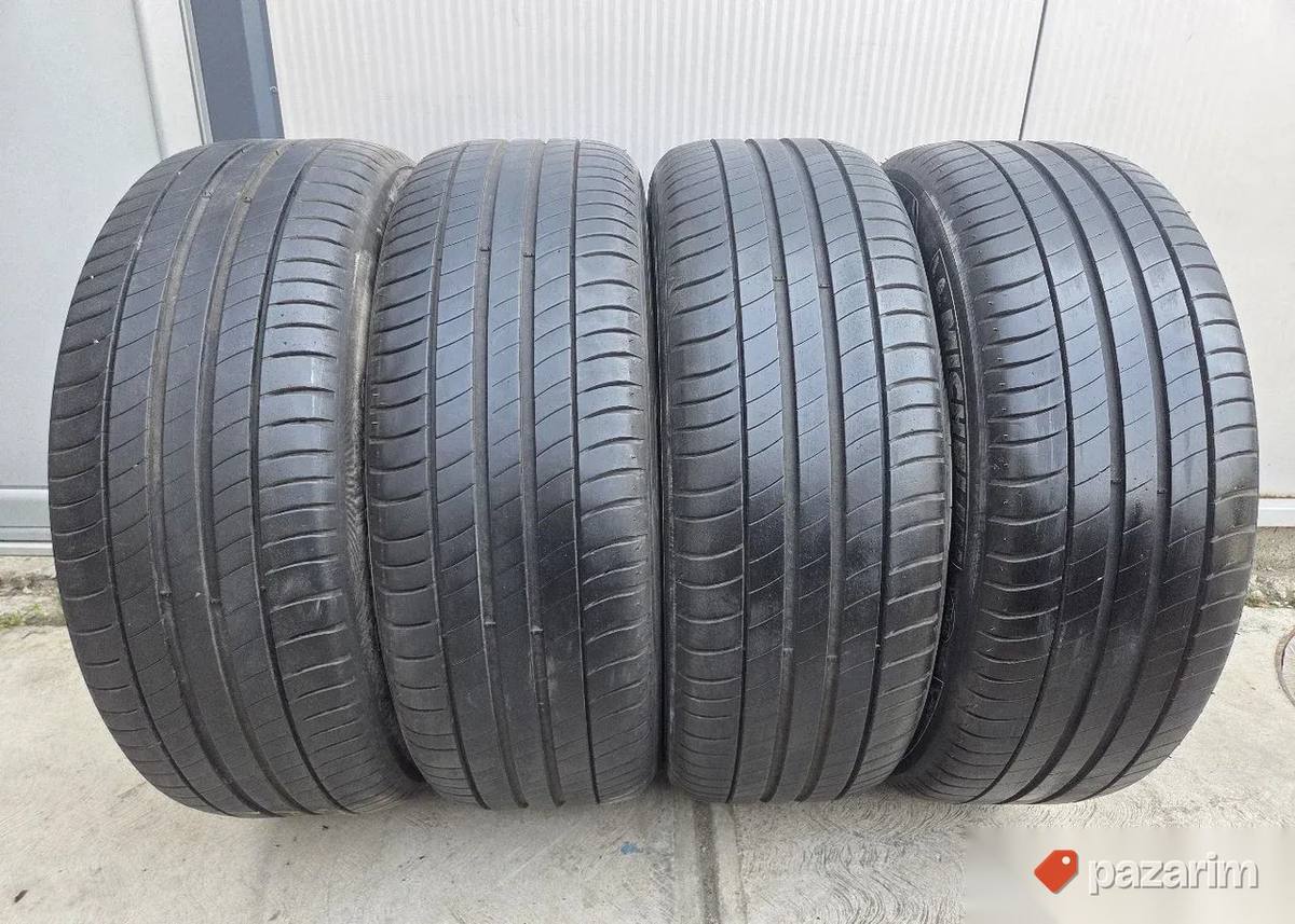 POLOVNE Michelin letnje gume 215/55 R18 1