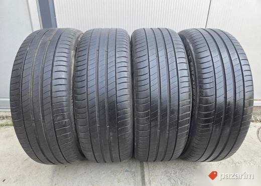 POLOVNE Michelin letnje gume 215/55 R18
