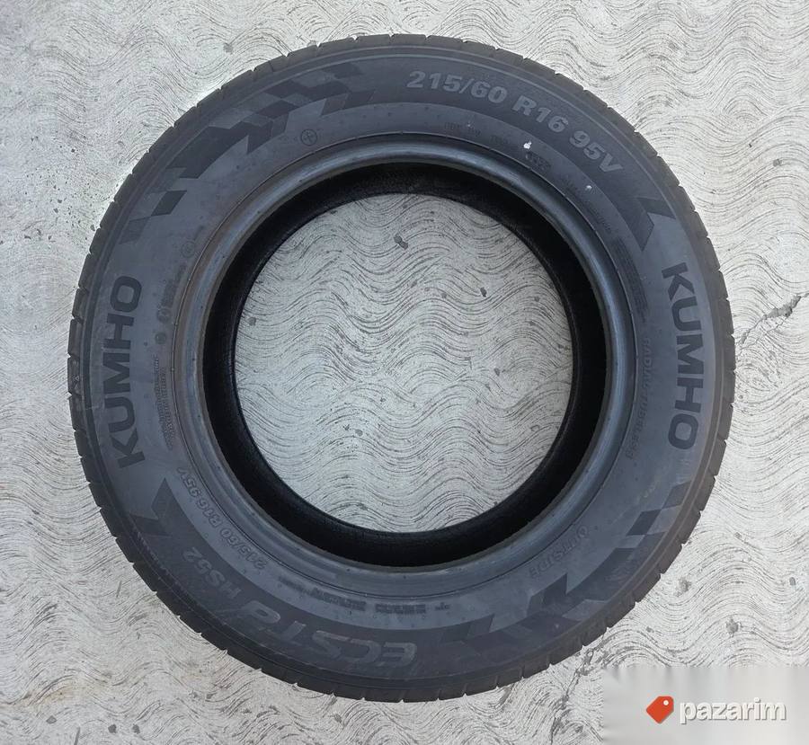NOVE Kumho letnje gume 215/60 R16! 2