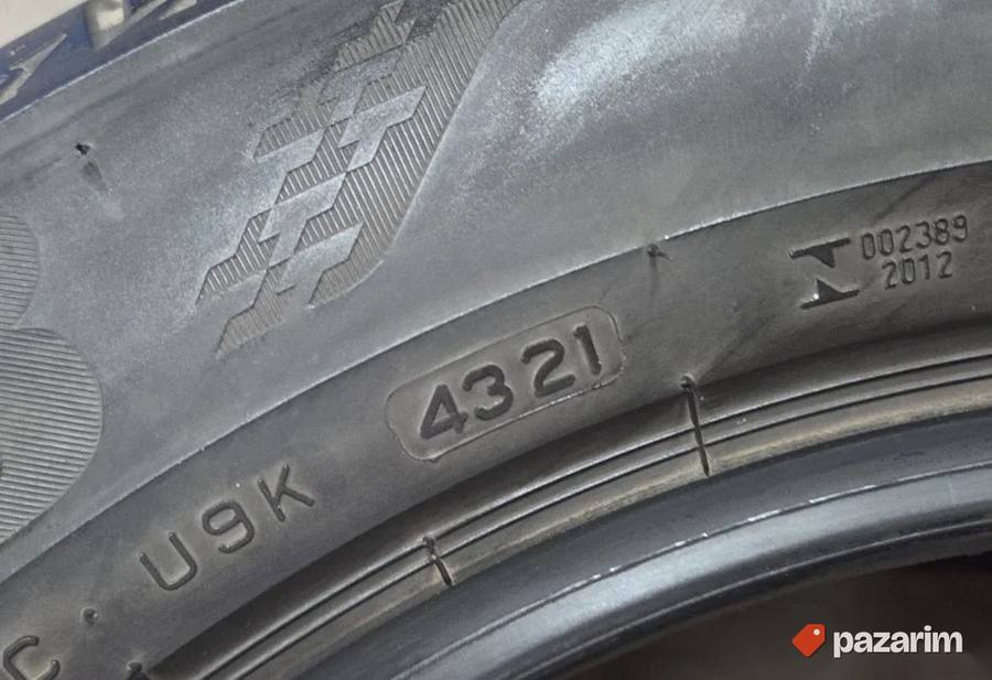 POLOVNE Bridgestone letnje gume 225/60 R17 3
