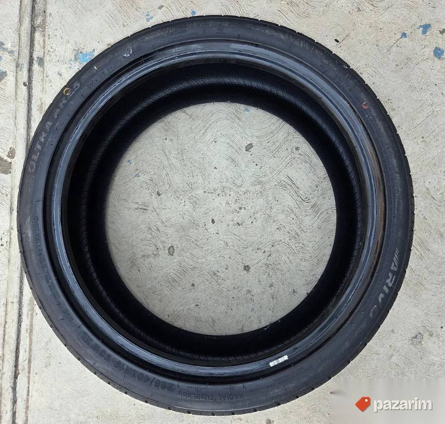 NOVE Arivo letnje gume 255/35 R19 i 225/40 R19 2