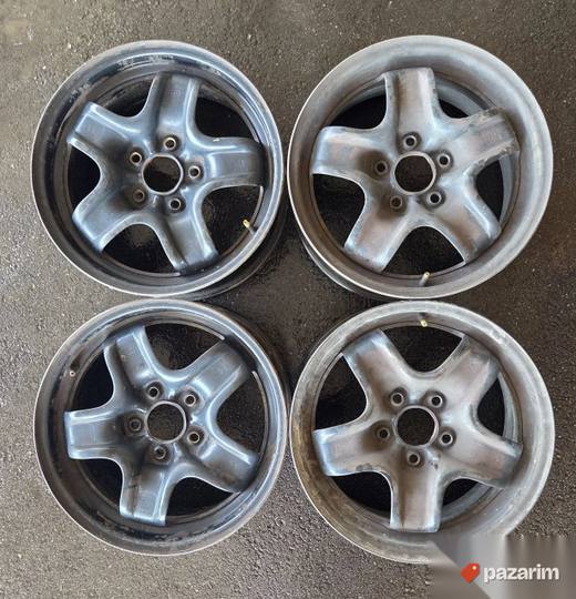 POLOVNE Čelične felne Renault 16"