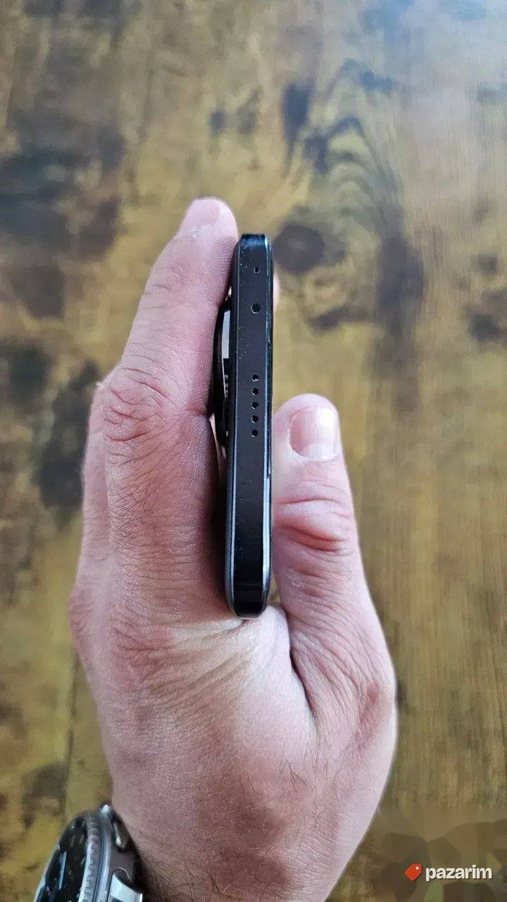 Honor 200 Pro 12/512 GB + brzi punjač od 100w odličan! 8