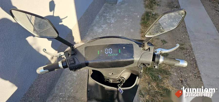 Električni Skuter King Galaxy - prelazi 60 km! max brzina 50 7