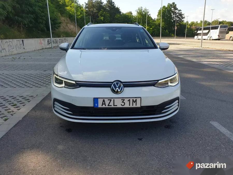 Volkswagen Golf 8 1.5 TGI 8