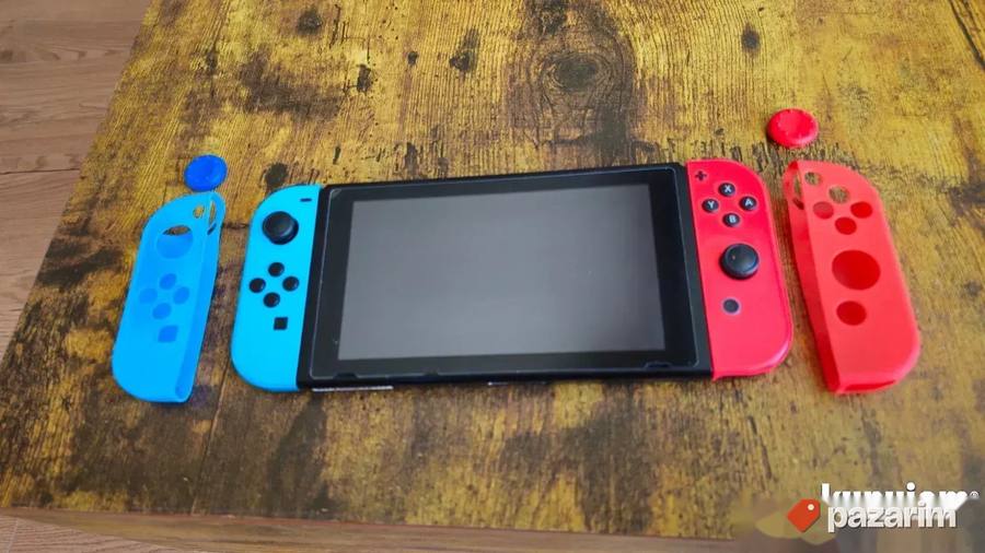 Nitendo Switch v2 + igrice i dodaci 4