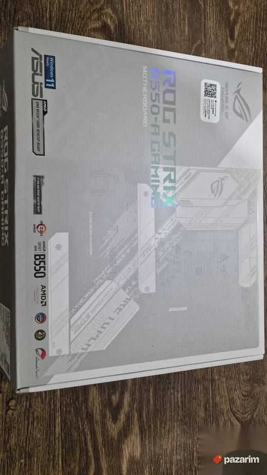 B550 - A Asus Rog STRIX bela