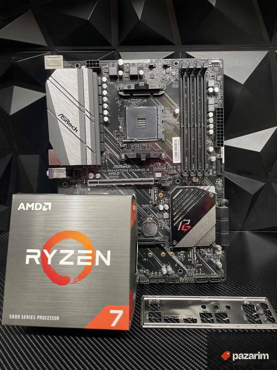X570 Asrock Phantom Gaming + Ryzen 7 5700x am4 polukonfa 1