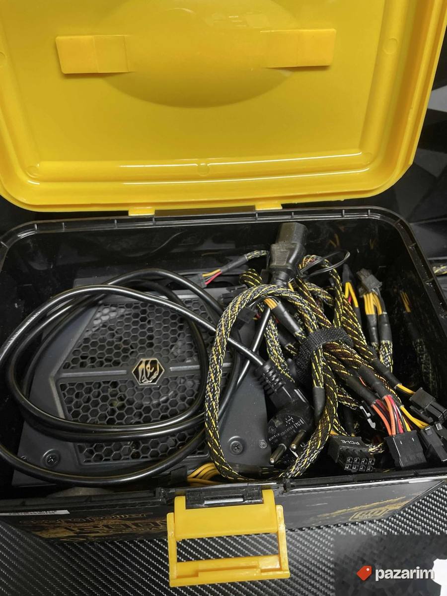 1200w Napajanje Raidmax Fullpack 3