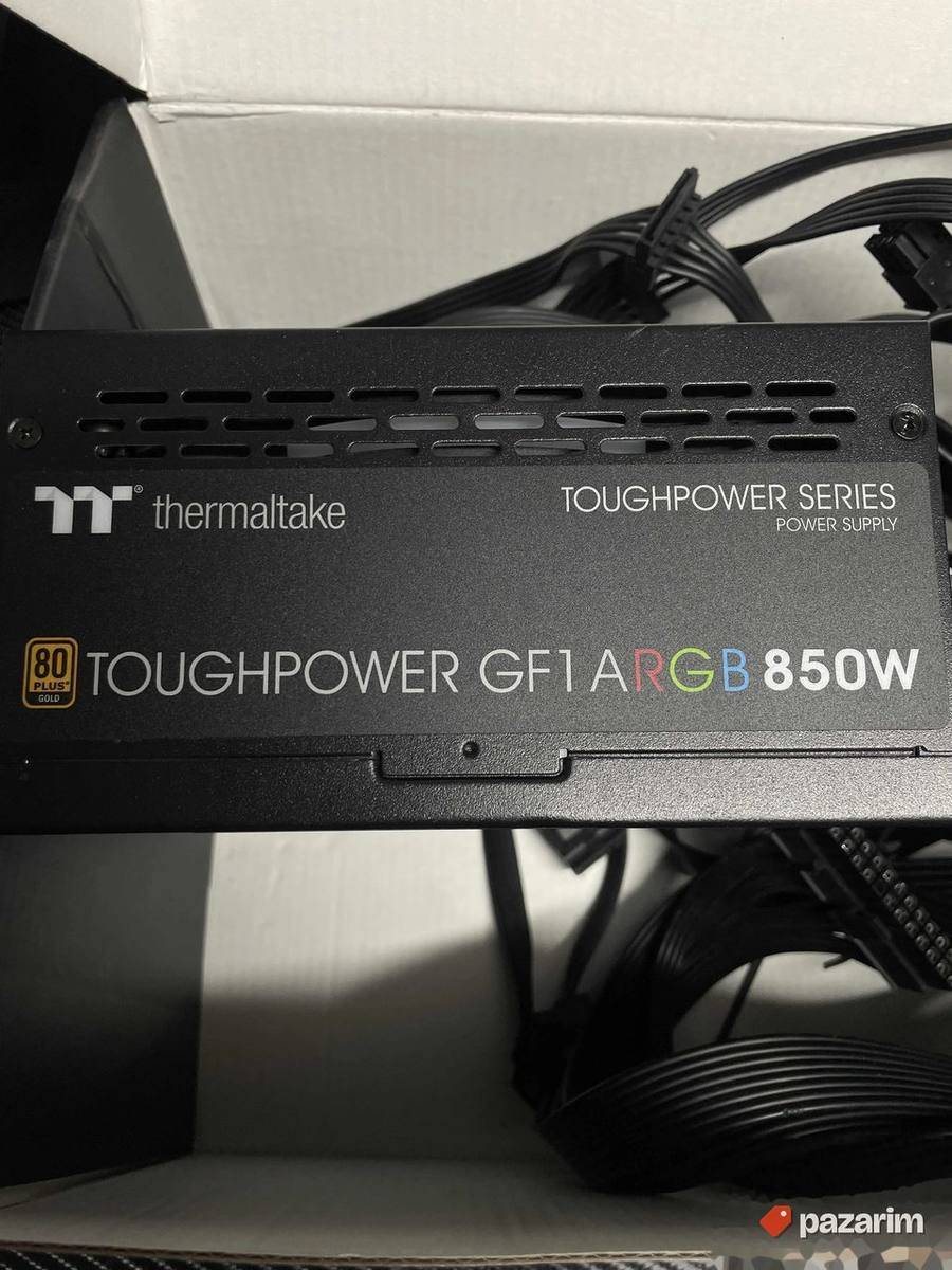 Thermaltake gf1 Argb 850w napajanje full pakovanje 2