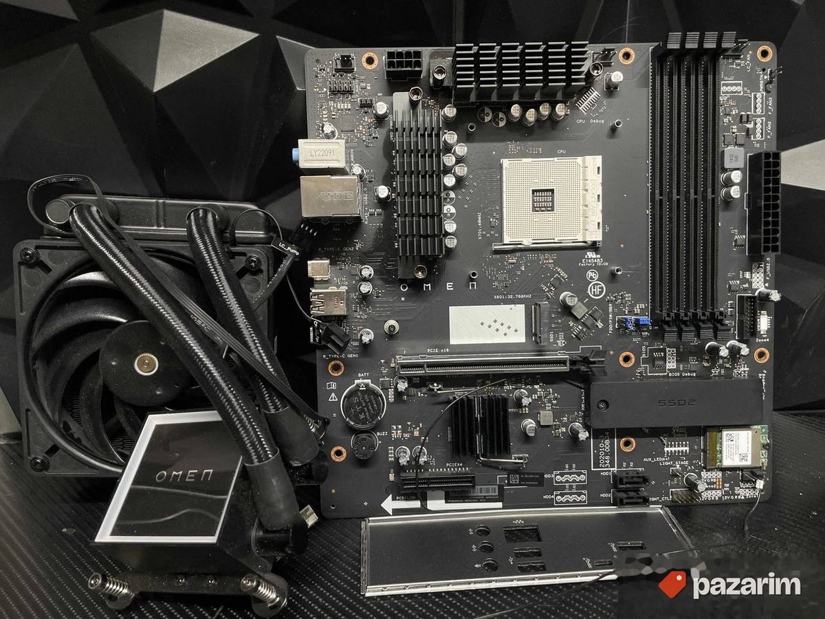 Hp Omen B550 am4 maticna + vodeno hladjenje 1