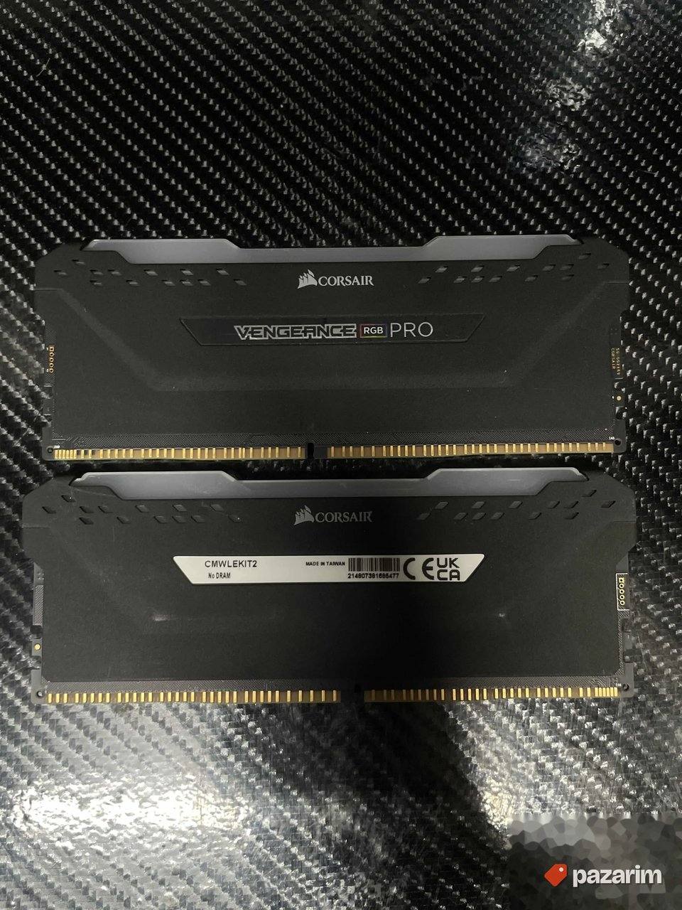 ddr4 Corsair Vegance rgb ukrasni ram 1