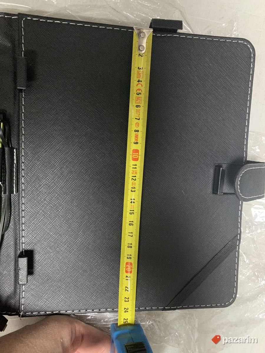 Futrola sa Tastaturom za Tablete do 10inch 2
