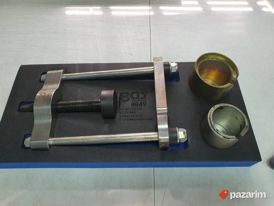 Set Zadnjih Nosaca za Ford, Mazdu i Volvo- BGS 8849 2