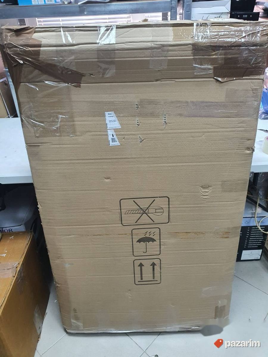 Klub Sto 111x67x44cm (Belo-Boja Mermera)- Oliver 3