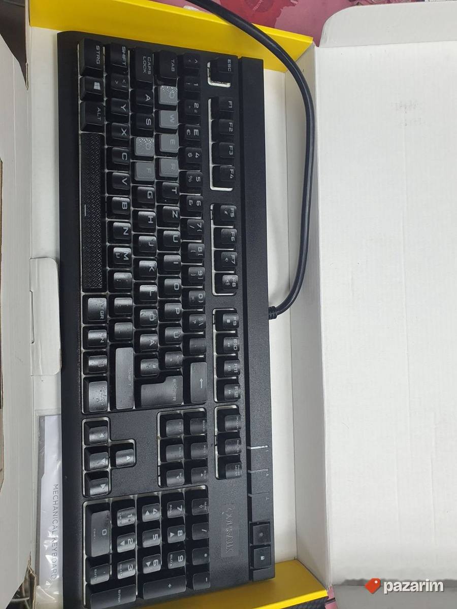 CORSAIR Cherry MX Silent RGB DEU 4