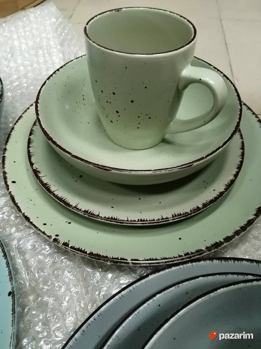 Servis Porcelan 16 Kom za 4 Osobe- Creatable FASHION 4