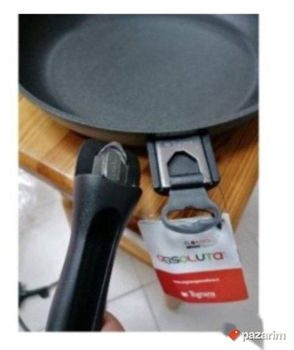 Tiganj 30cm Extra Iduction+Uklonljiva Ručka Tognana Absoluta 7