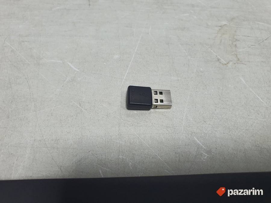 Bezicni Tastatura i mis DEU Microsoft Dekstop 900 7