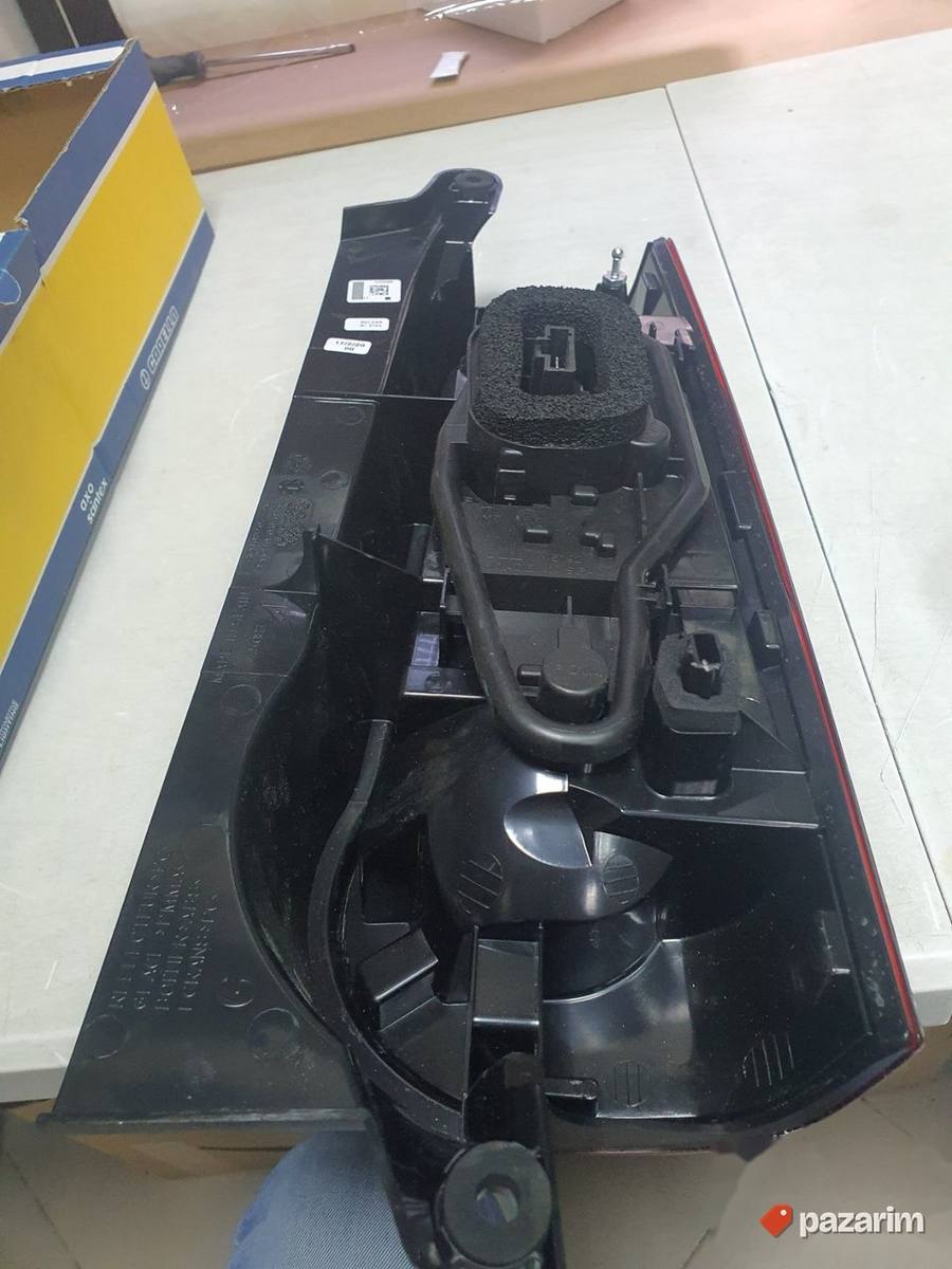 Zadnje svetlo Magneti Marelli 714000028352 2