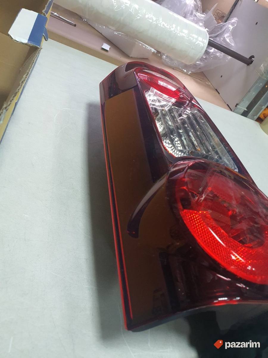 Zadnje svetlo Magneti Marelli 714000028352 5