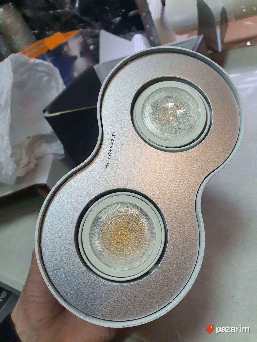 Plafonjera Philips Hue Pillar 7