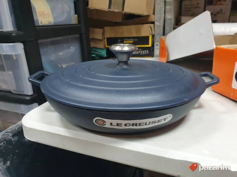 Plitka posuda od livenog gvozdja 30cm 3.2l - Le Creuset 7