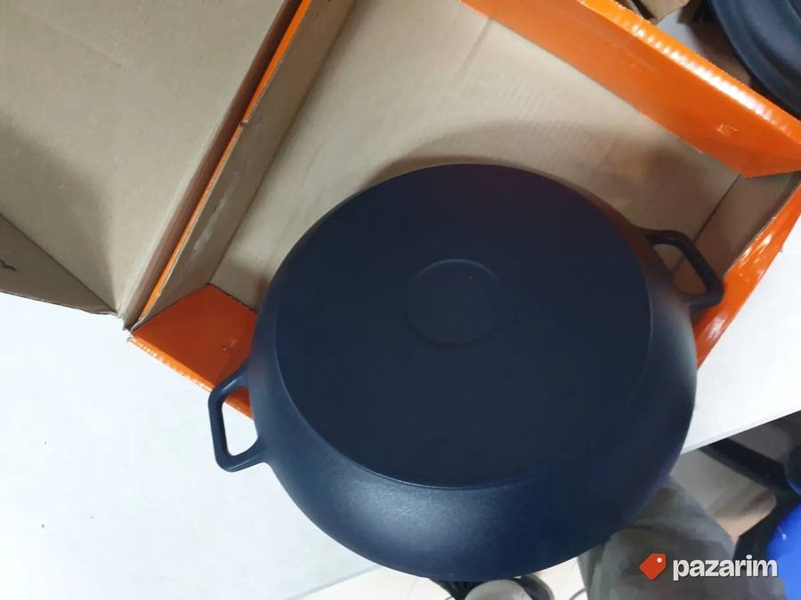 Plitka posuda od livenog gvozdja 30cm 3.2l - Le Creuset 8