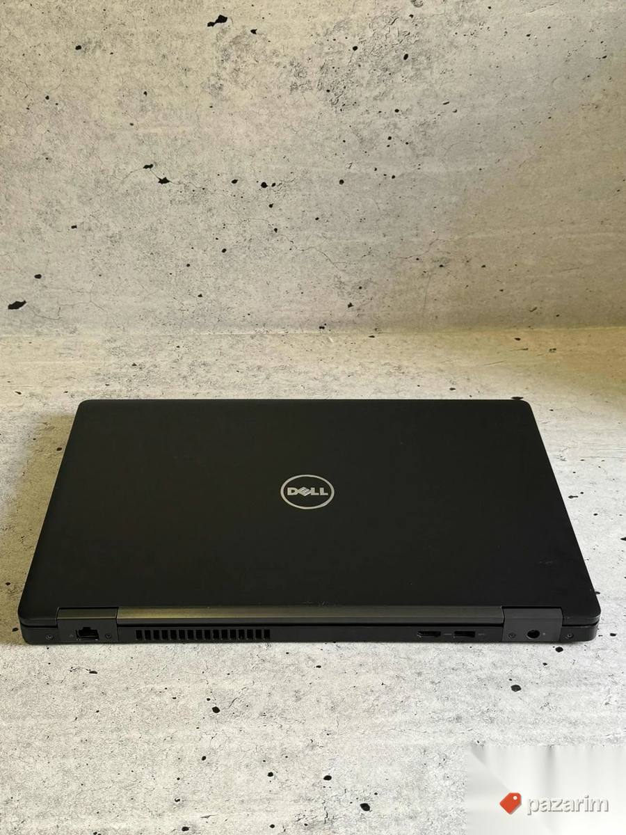DELL Precision 3520/15.6 IPS/I7-6820HQ/32GB/256/Quadro M620 8